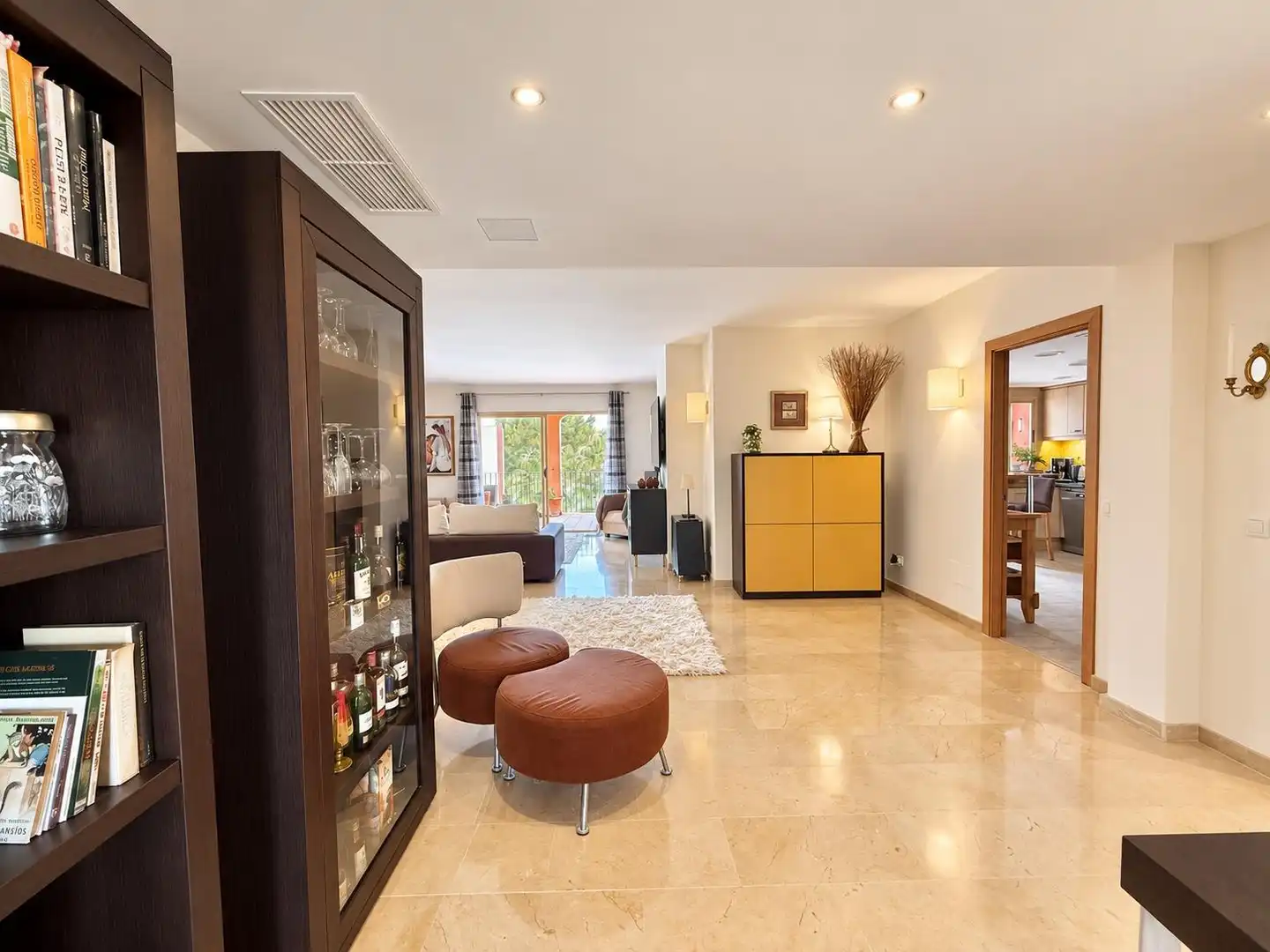 Living room of Attic for sale in Calvià  with Air Conditioner, Private garden and Terrace