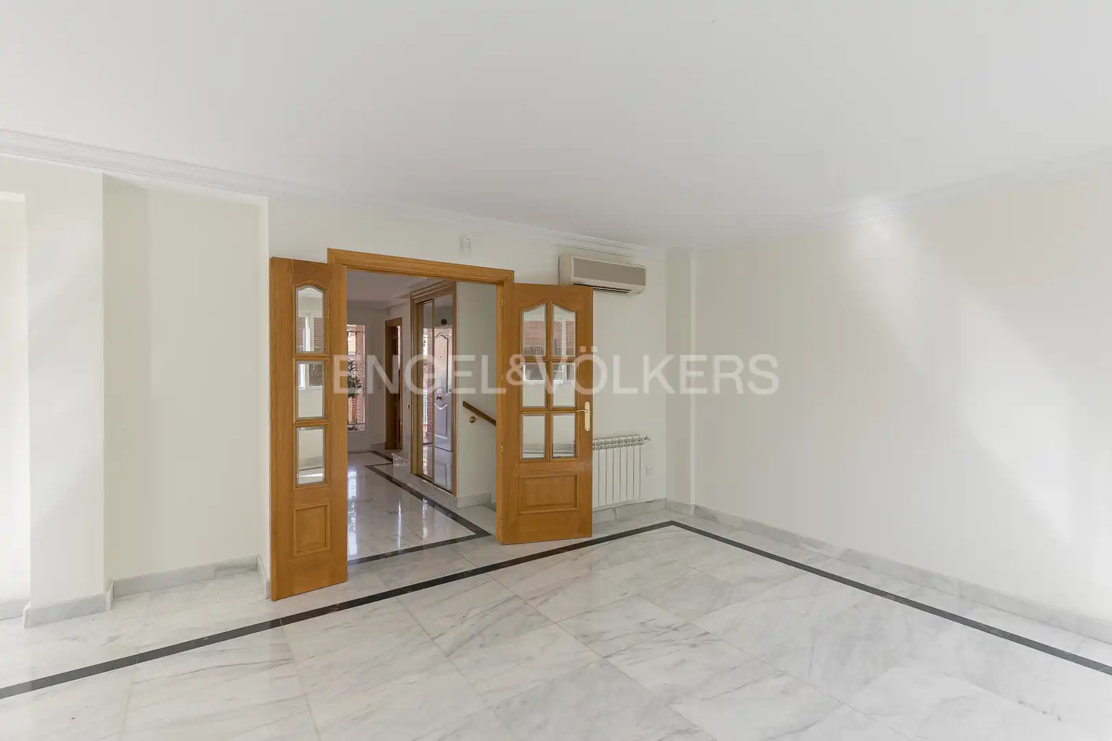 Casa o xalet de lloguer en Madrid amb Aire condicionat, Calefacció i Jardí privat