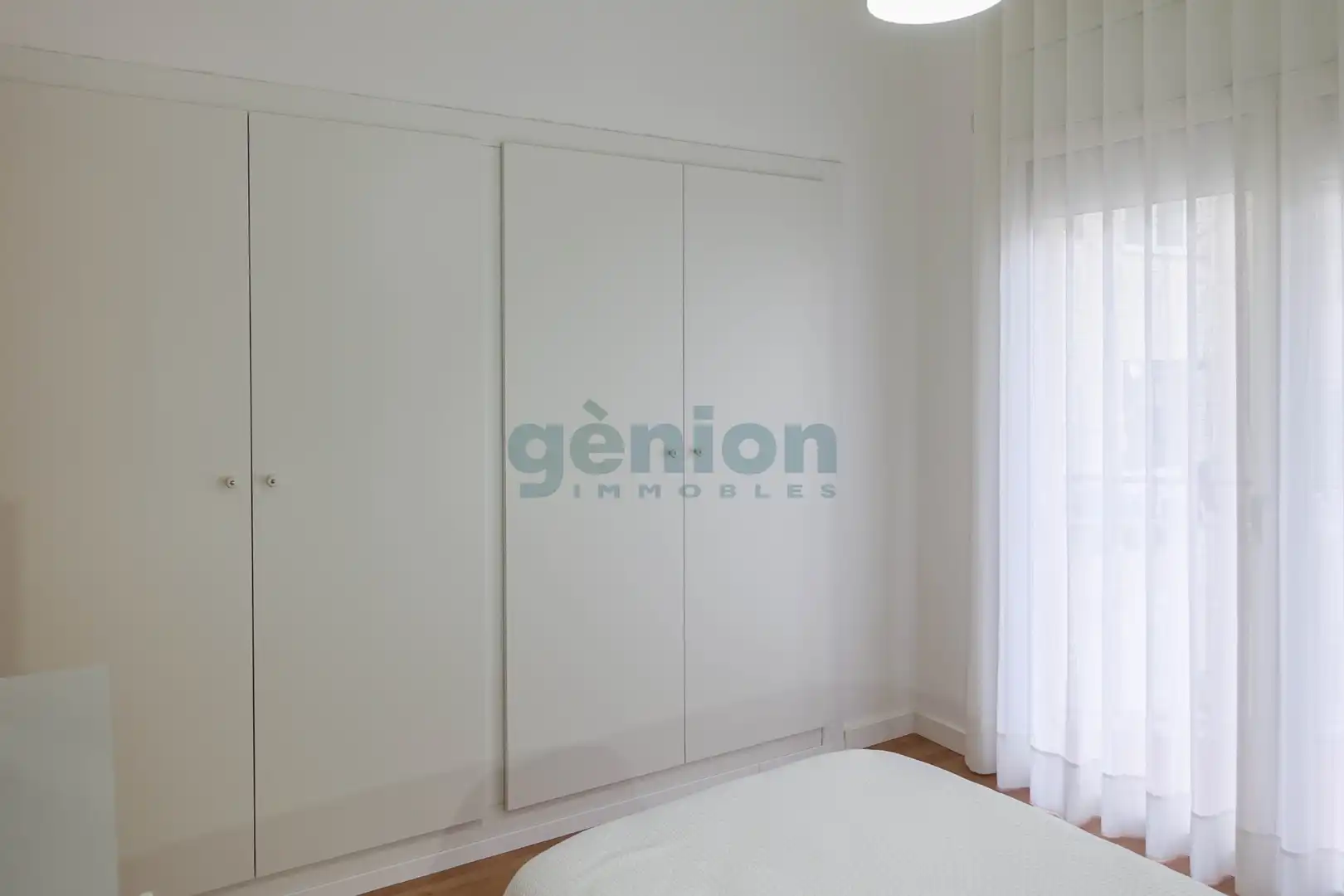 Habitación de Piso en venta en Girona con Aire acondicionado, Calefacción y Balcón