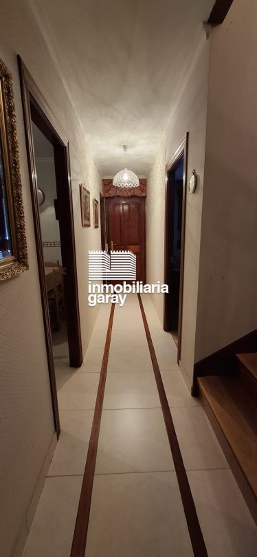 Casa adosada en venta en Villarcayo de Merindad de Castilla la Vieja con Calefacción y Amueblado