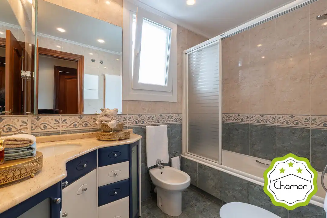 Flat for sale in Iralabarri