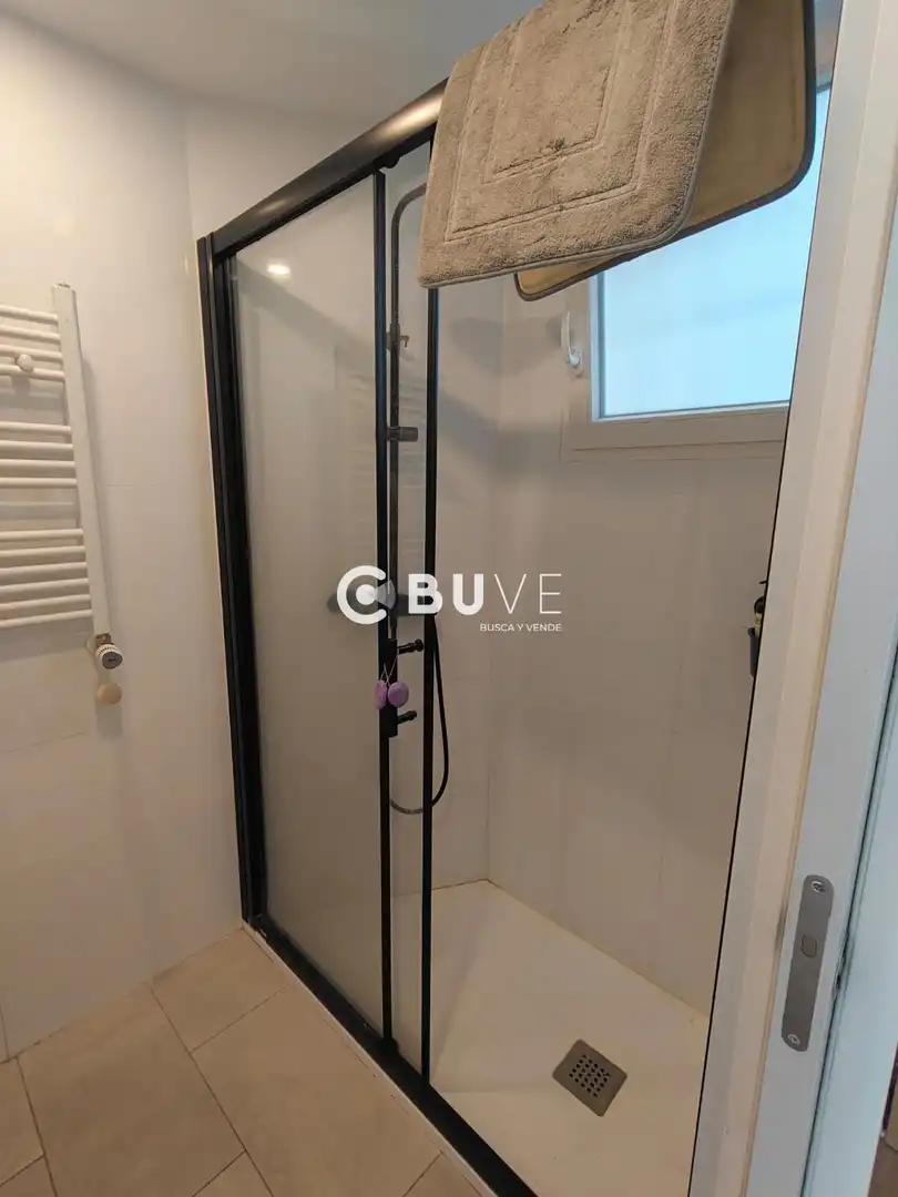 Baño de Piso para compartir en Madrid con Aire acondicionado, Calefacción y Parquet
