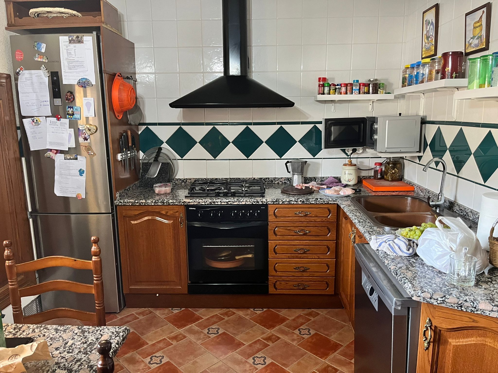 Kitchen of House or chalet for sale in Marines  with Air Conditioner, Terrace and Balcony