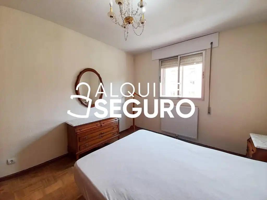 Habitación de Piso de alquiler en Madrid con Calefacción