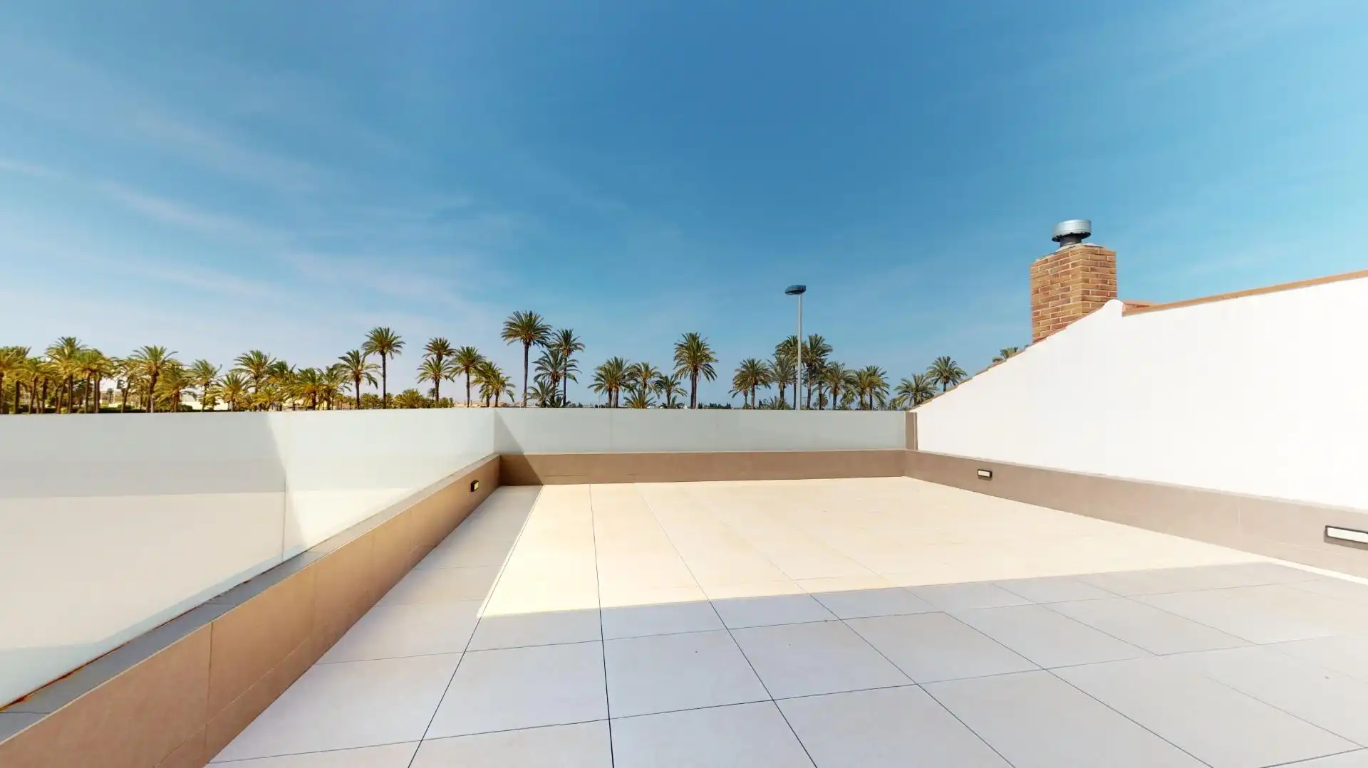 Terrasse von Haus oder Chalet zum Verkauf in San Pedro del Pinatar mit Klimaanlage, Heizung und Privatgarten