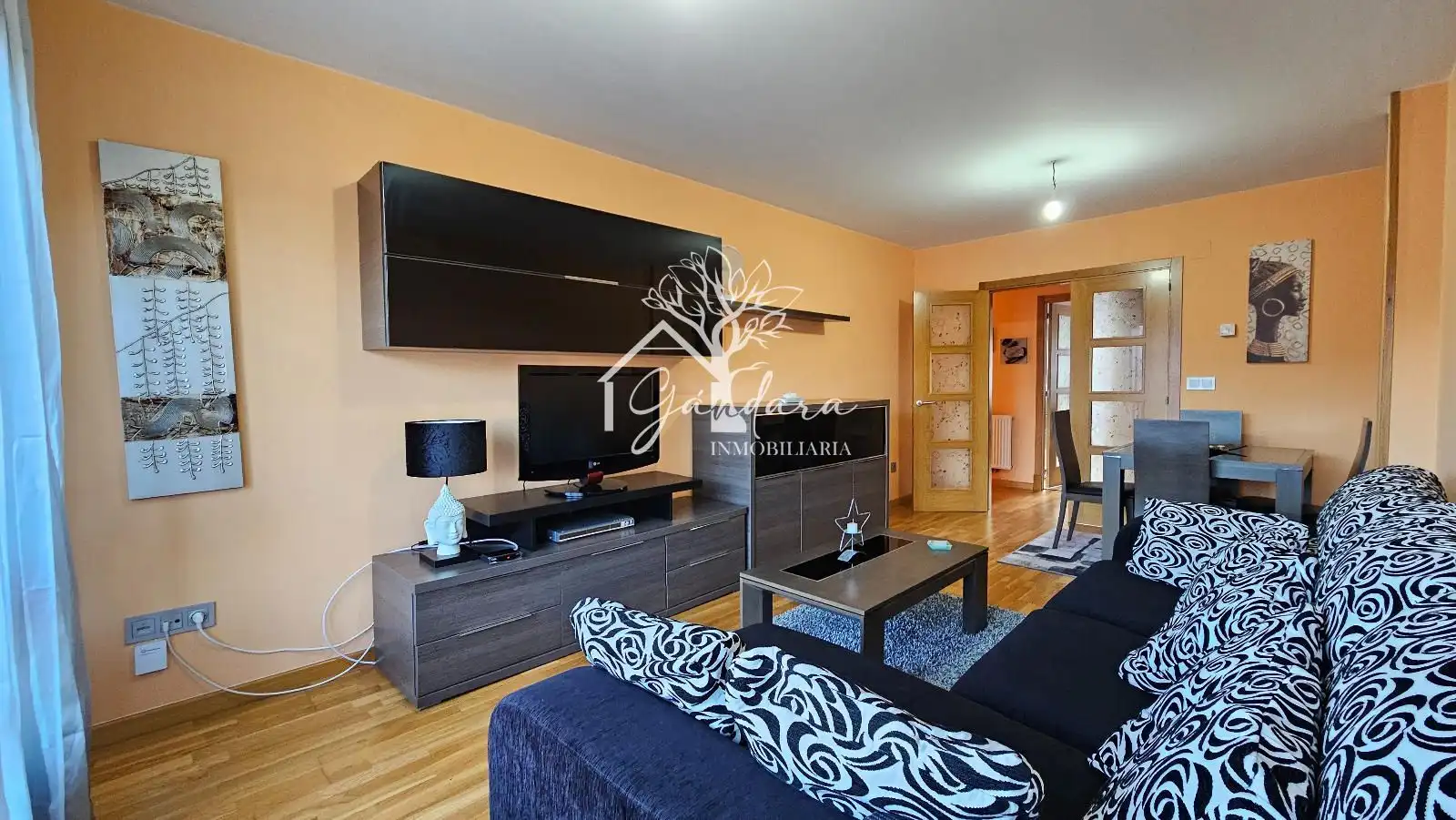 Sala de estar de Piso de alquiler en Narón con Calefacción, Terraza y Trastero