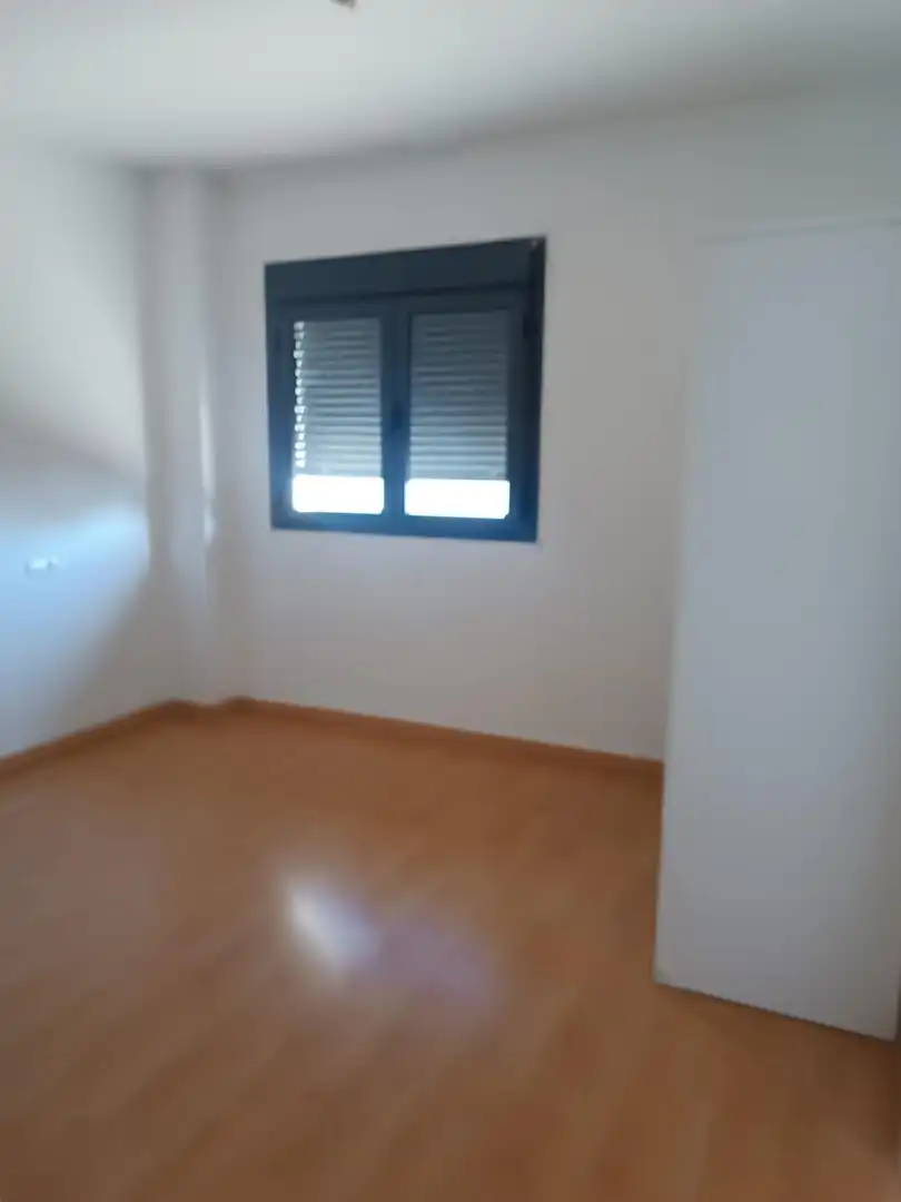 Einfamilien-Reihenhaus zum Verkauf in Casines