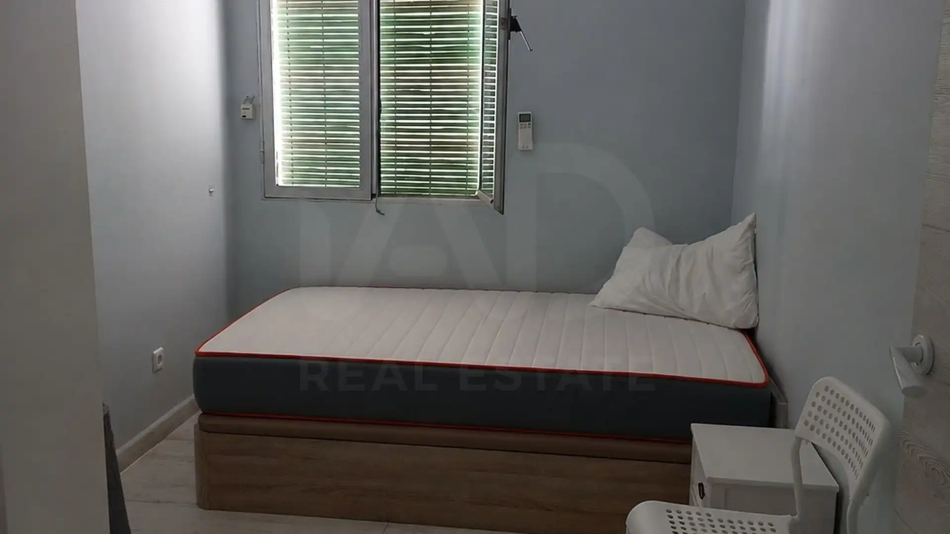 Schlafzimmer von Wohnung zur Miete in Madrid mit Klimaanlage