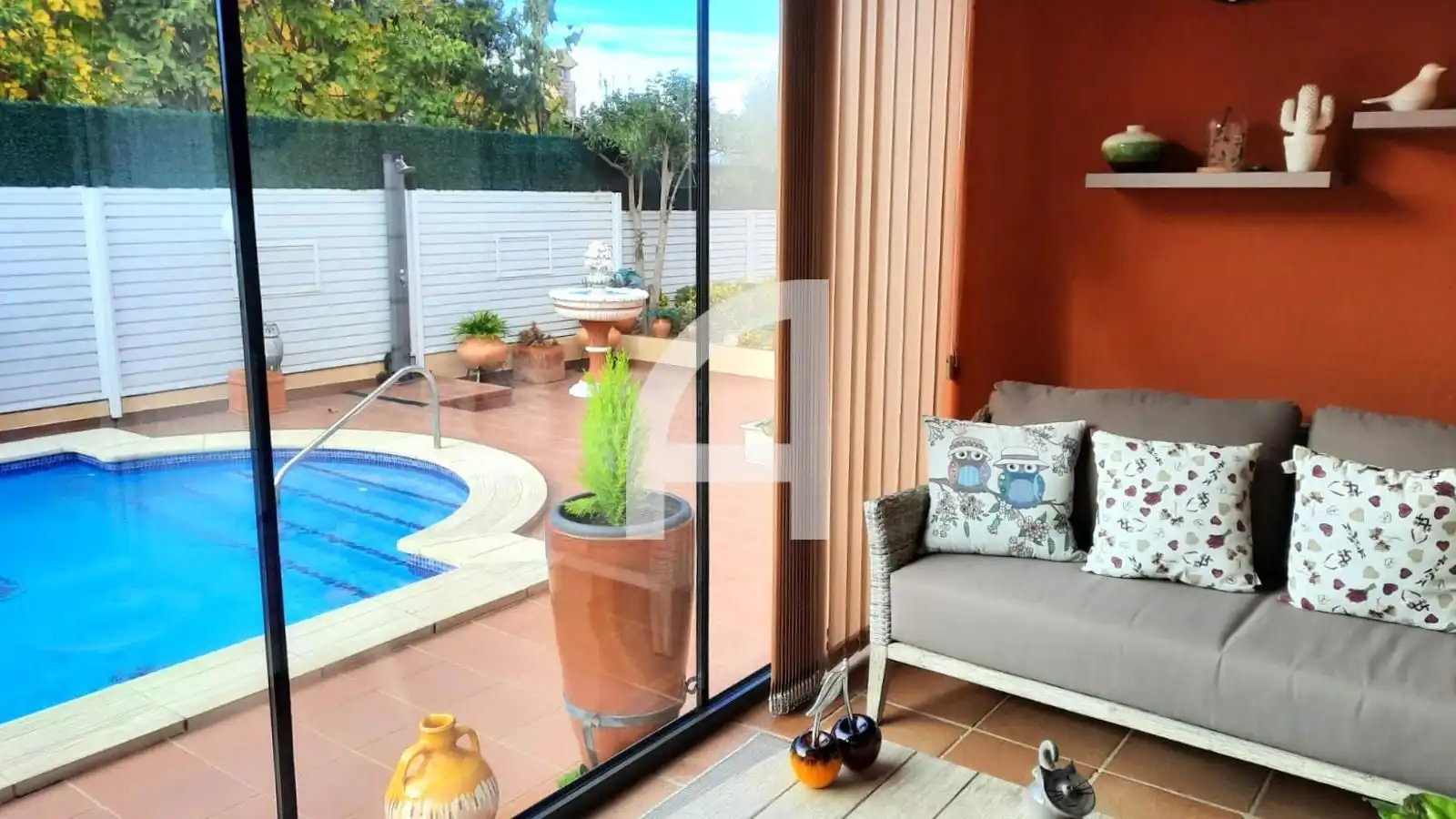 Piscina de Casa o xalet en venda en Vidreres amb Aire condicionat, Calefacció i Jardí privat