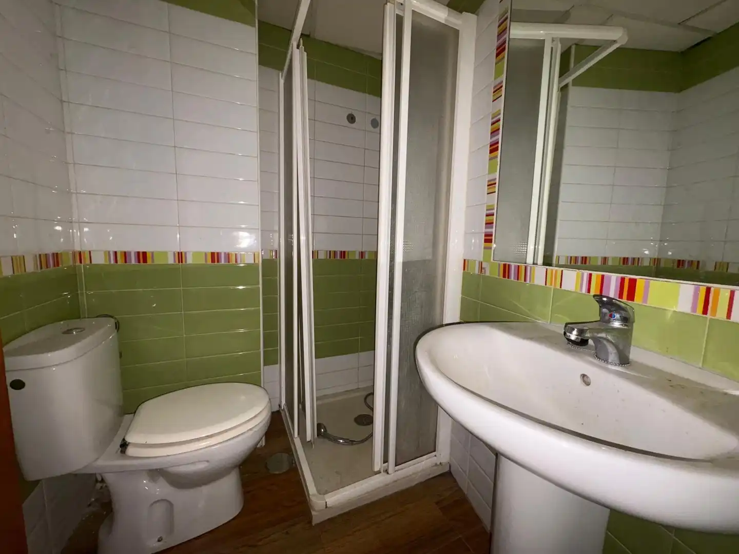 Bathroom of Flat for sale in Córdoba