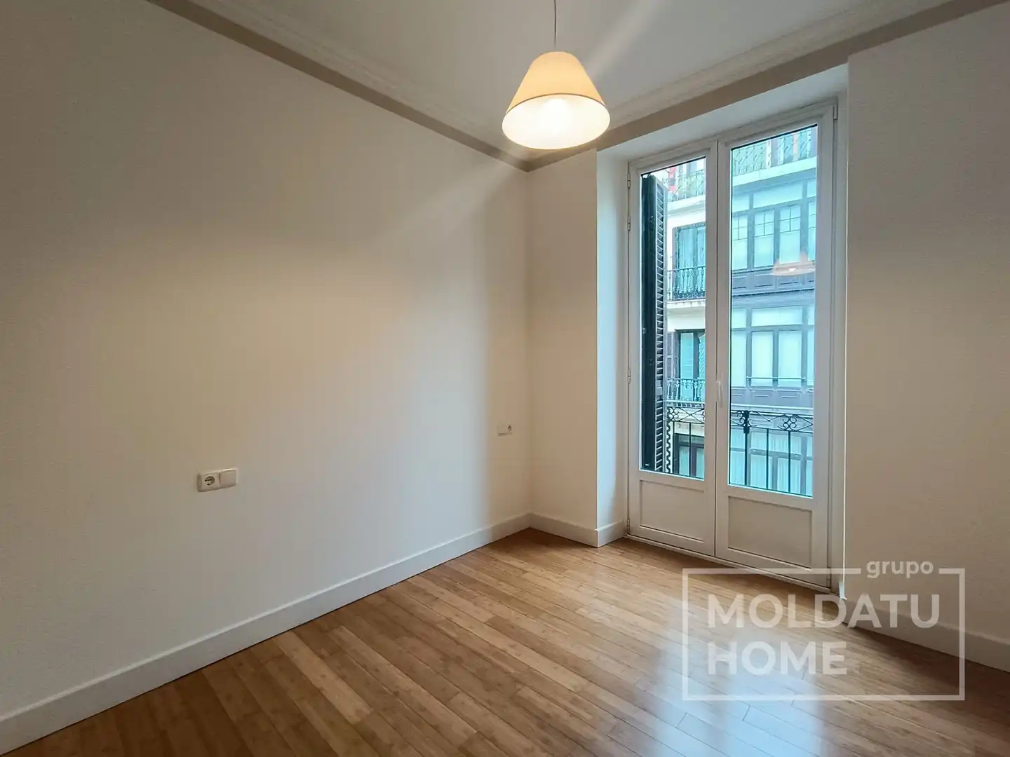 Habitación de Piso en venta en Donostia - San Sebastián  con Calefacción y Terraza