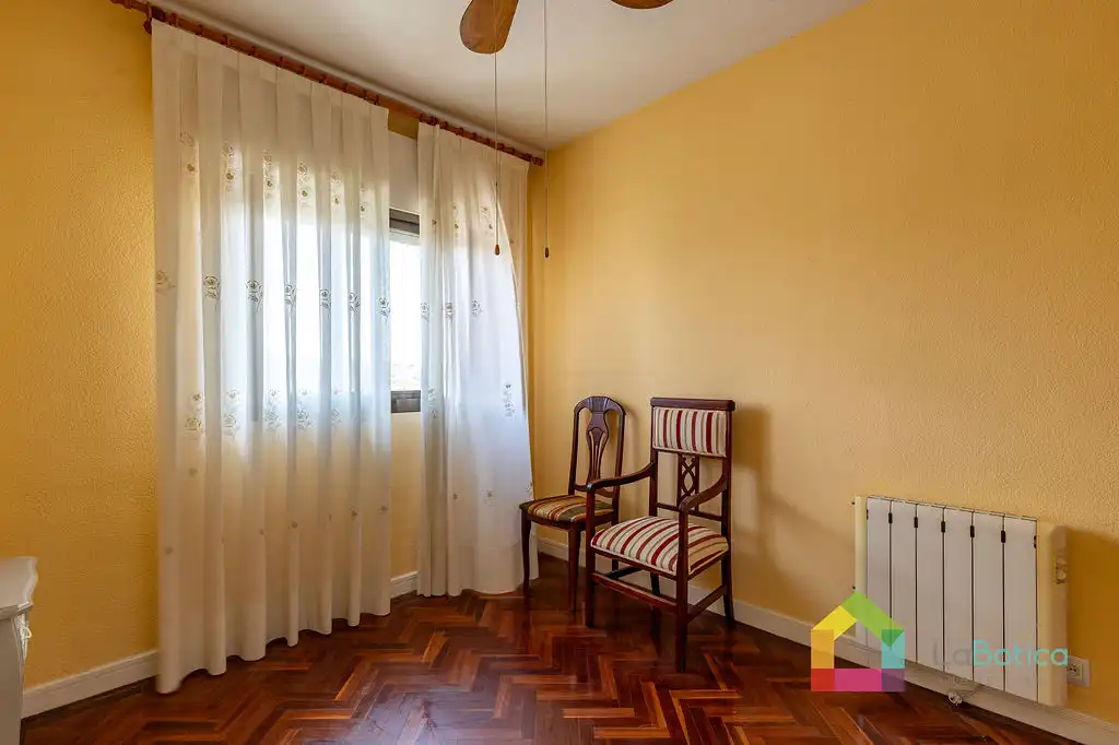Flat with lift for sale in Argés, imagen 29