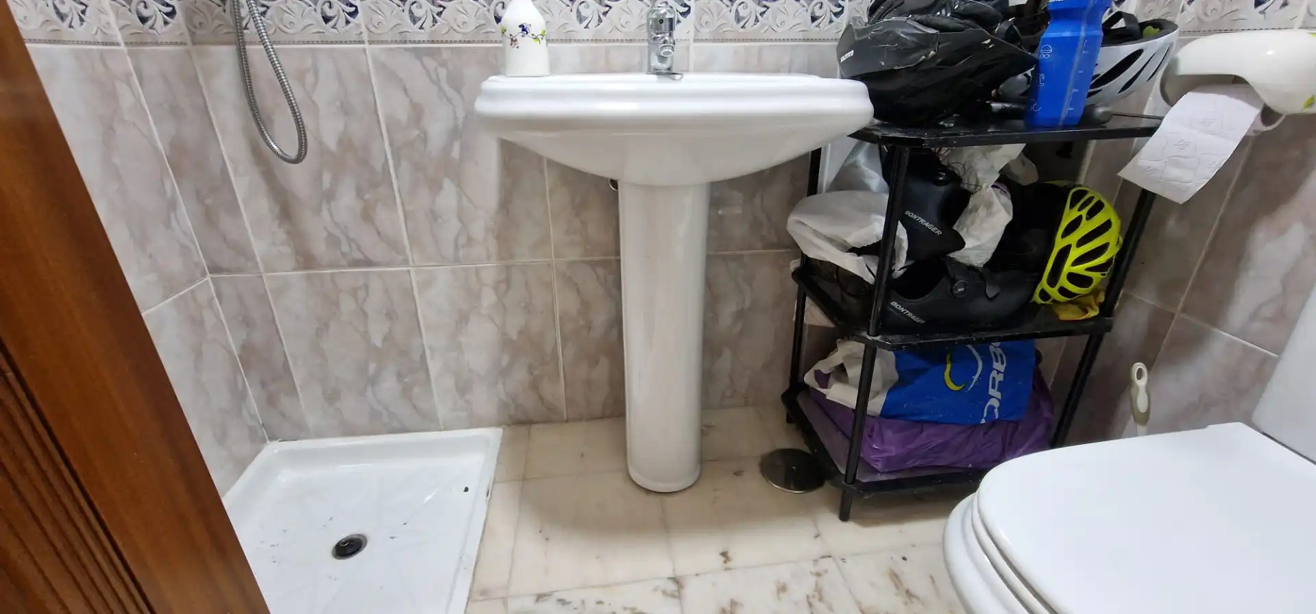Bathroom of Duplexes for sale in Maracena  with Air Conditioner, Terrace and Oven