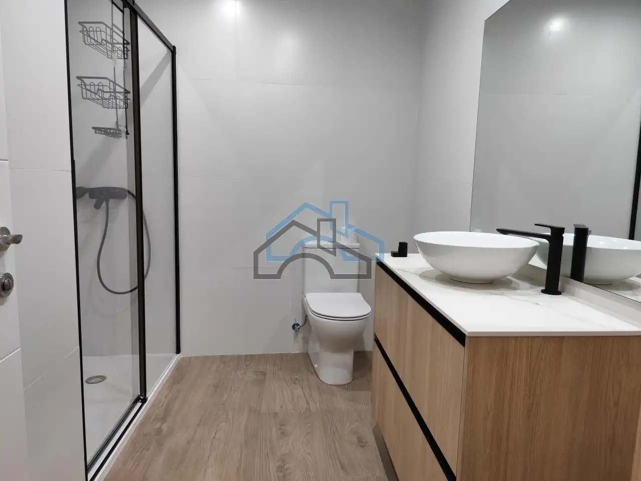 Bathroom of Houses for rent in Culleredo  with Terrace