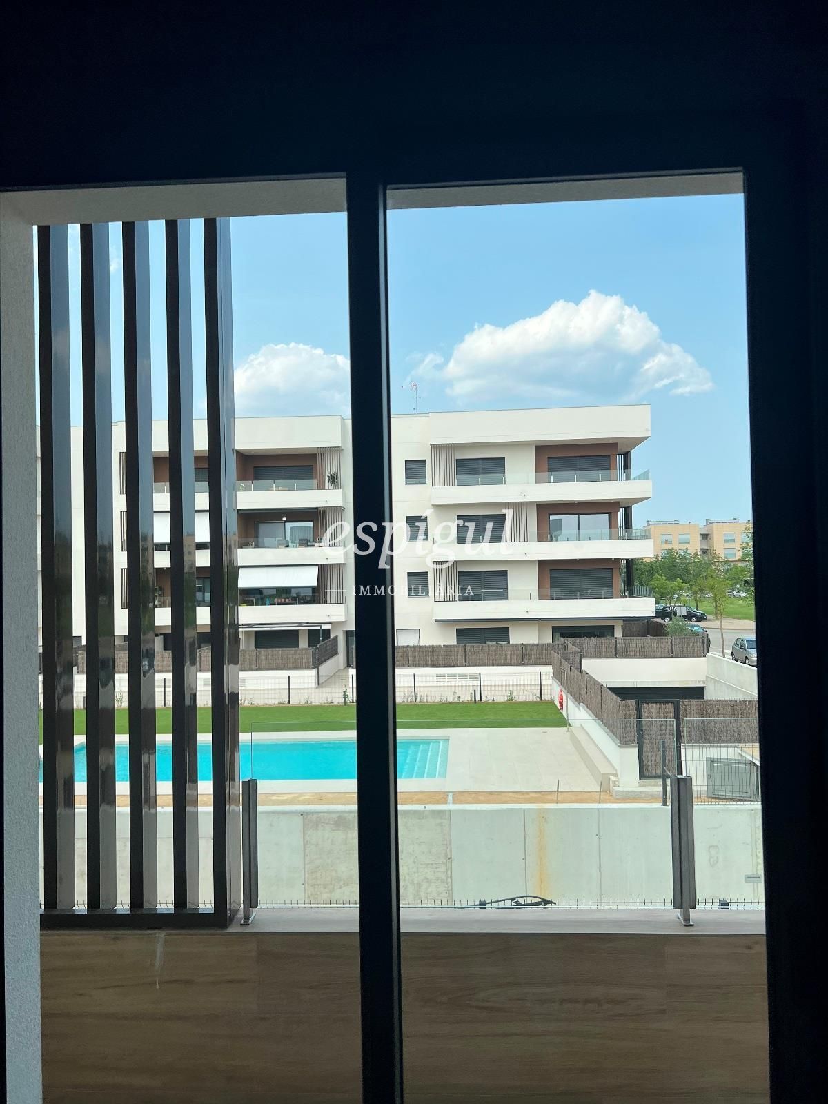 Swimming pool of Flat to rent in Vilablareix  with Air Conditioner, Heating and Terrace
