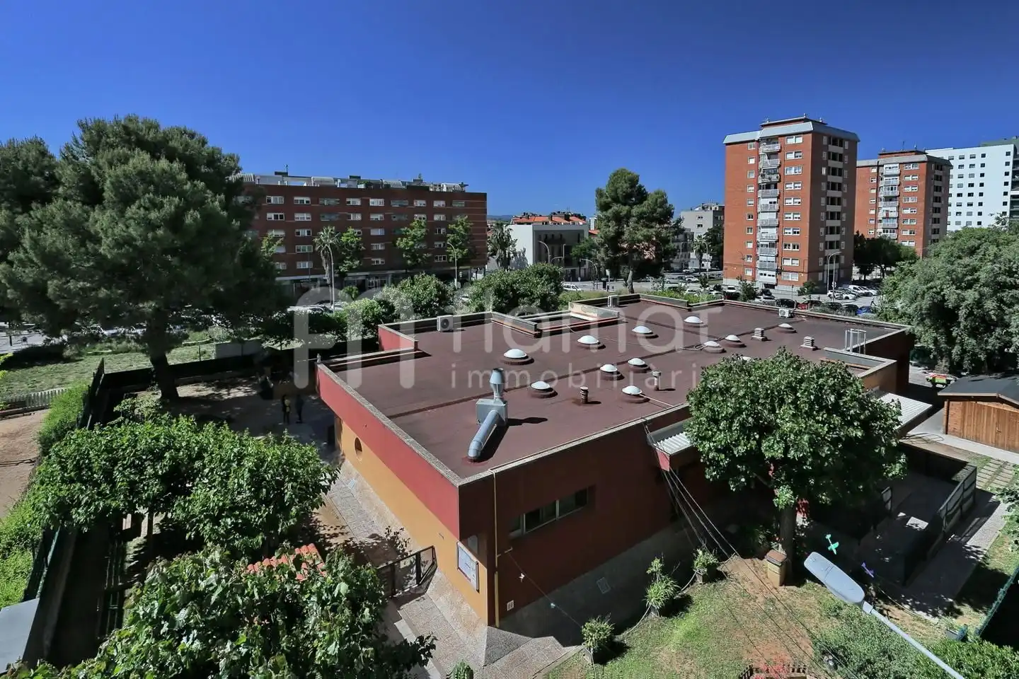 Vista exterior de Piso en venta en Terrassa