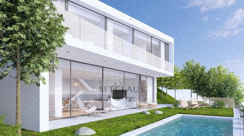 Chalet de obra nueva en Premià de Dalt con piscina, ascensor y eficiencia energética