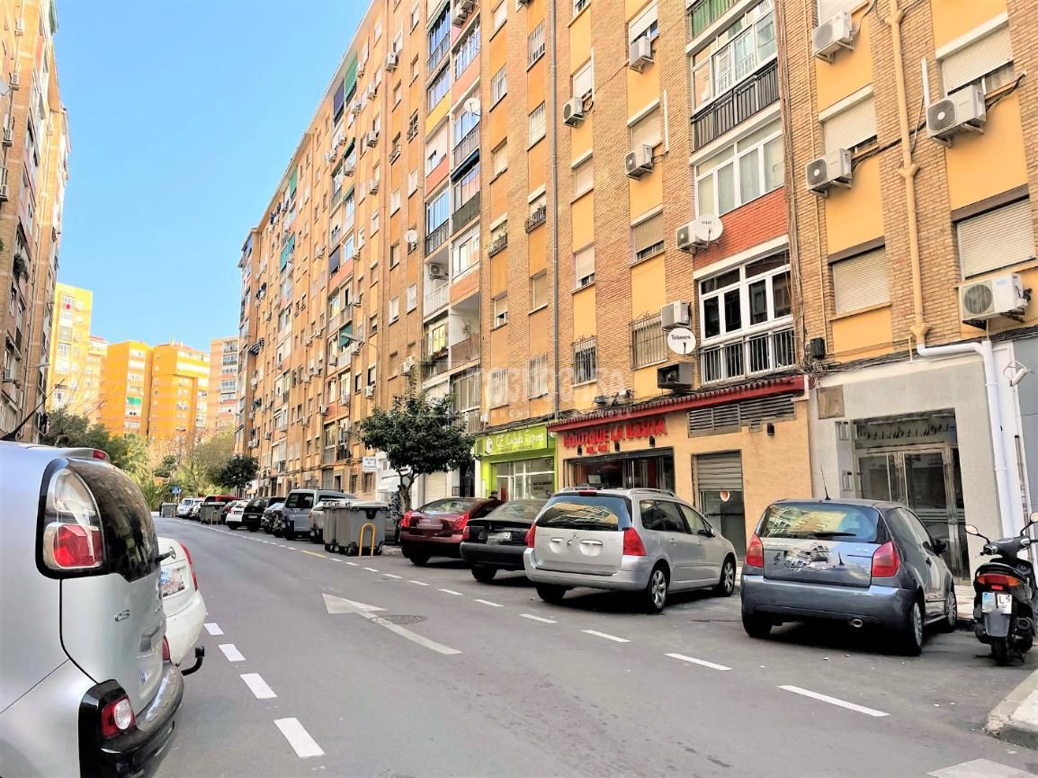 Vista exterior de Piso en venta en Málaga Capital con Aire acondicionado y Terraza