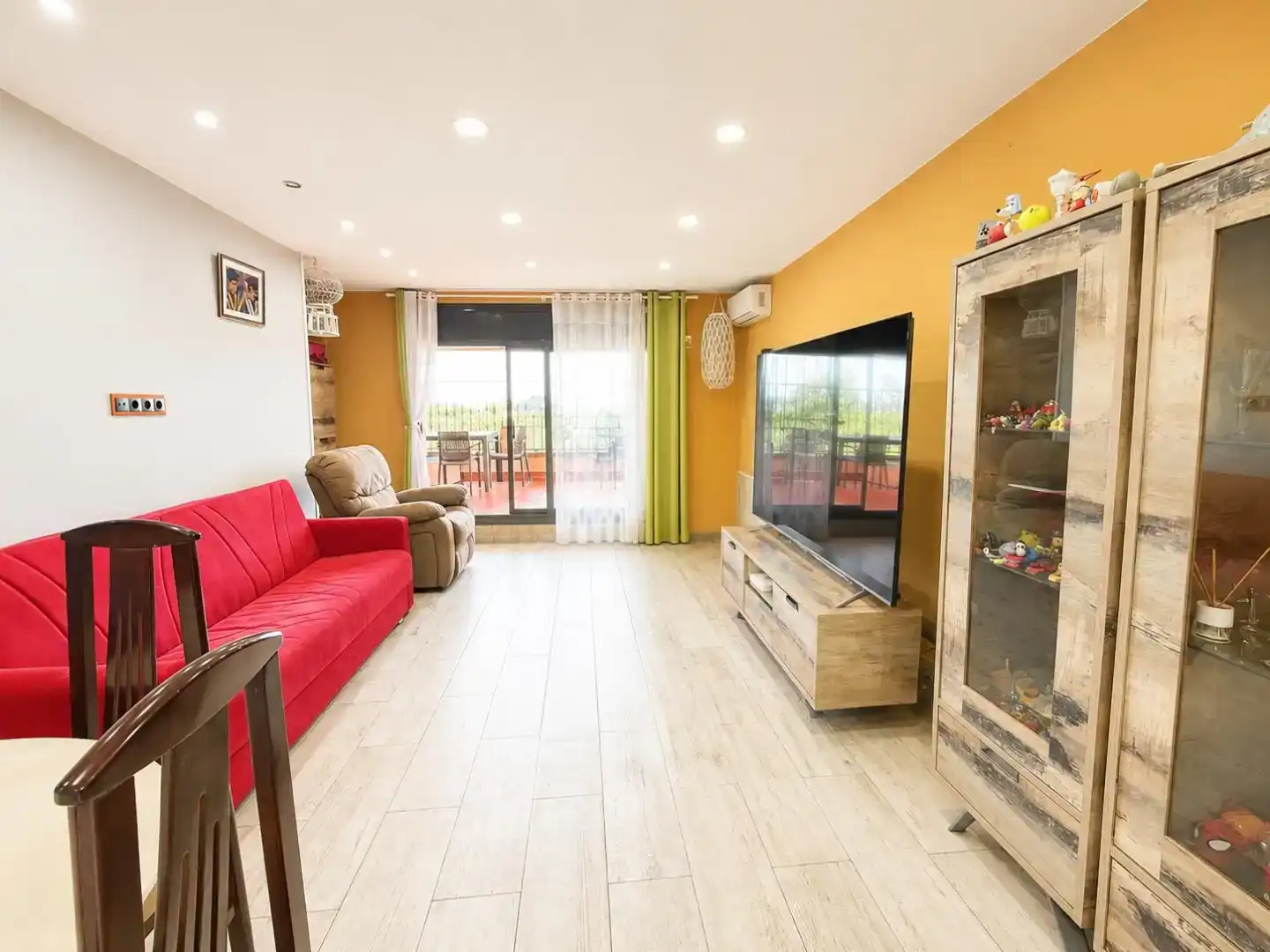 Sala d'estar de Àtic en venda en El Prat de Llobregat amb Aire condicionat