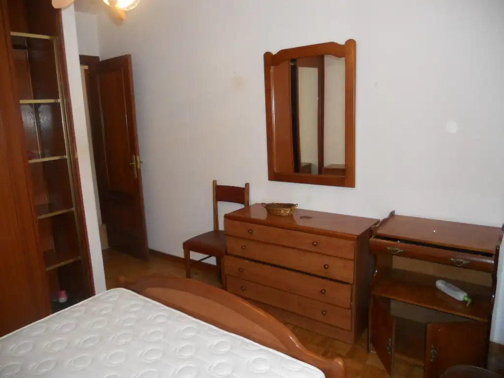 Habitación de Piso de alquiler en Ames con Calefacción, Trastero y Amueblado