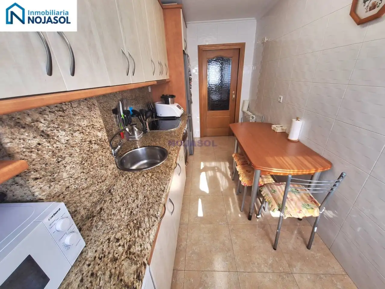 Kitchen of Apartments for sale in Santoña  with Heating, Parquet flooring and Furnished