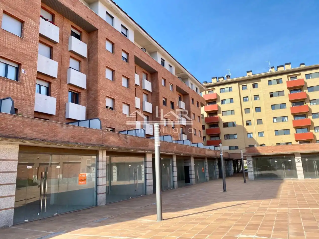 Locale commerciale in affitto a Calle Perot Rocaguinarda, imagen 5