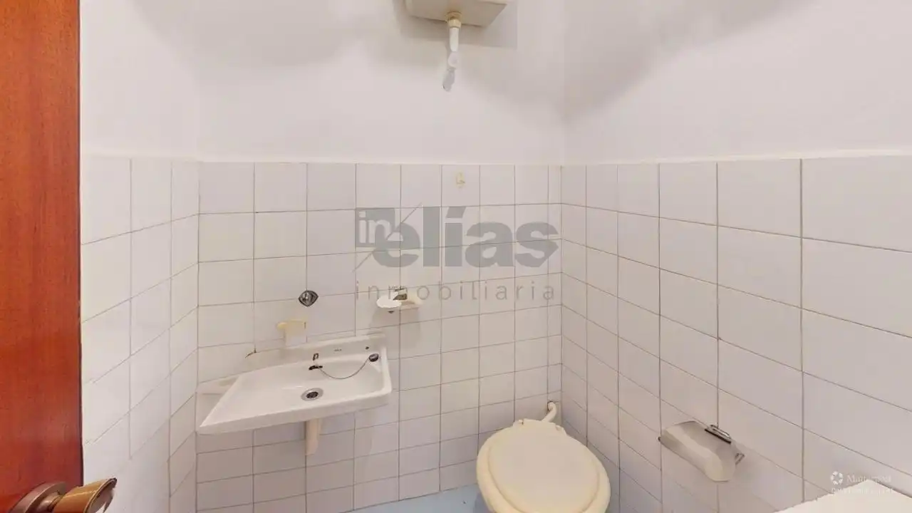 Baño de Piso en venta en A Coruña Capital  con Amueblado