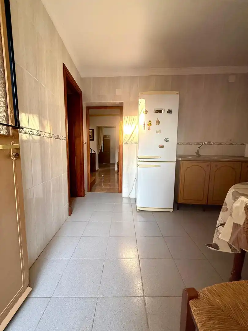 Cuina de Casa o xalet en venda en Humilladero amb Terrassa, Traster i Moblat