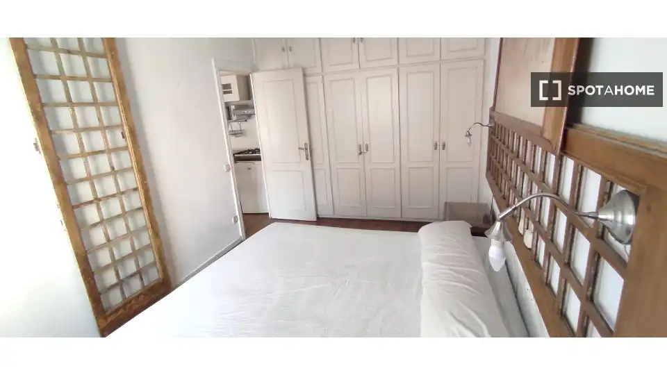 Bedroom of Flat for rent in Barcelona  with Air Conditioner, Heating and Furnished
