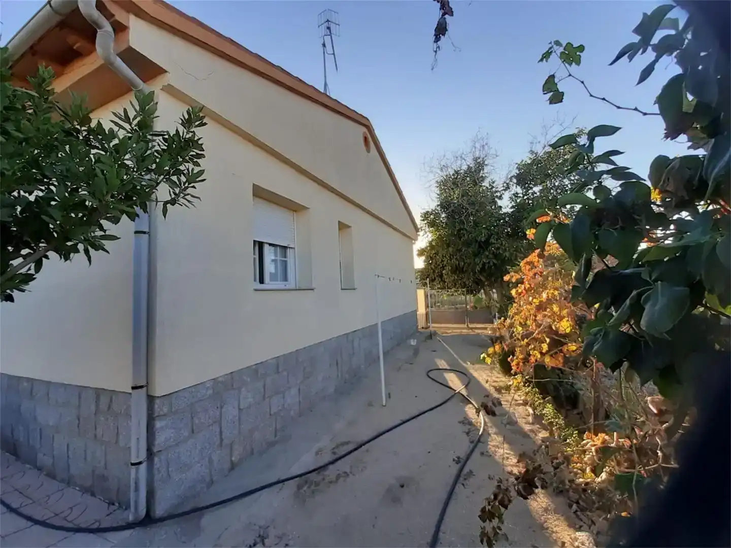 Vista exterior de Casa o chalet en venta en Fontiveros