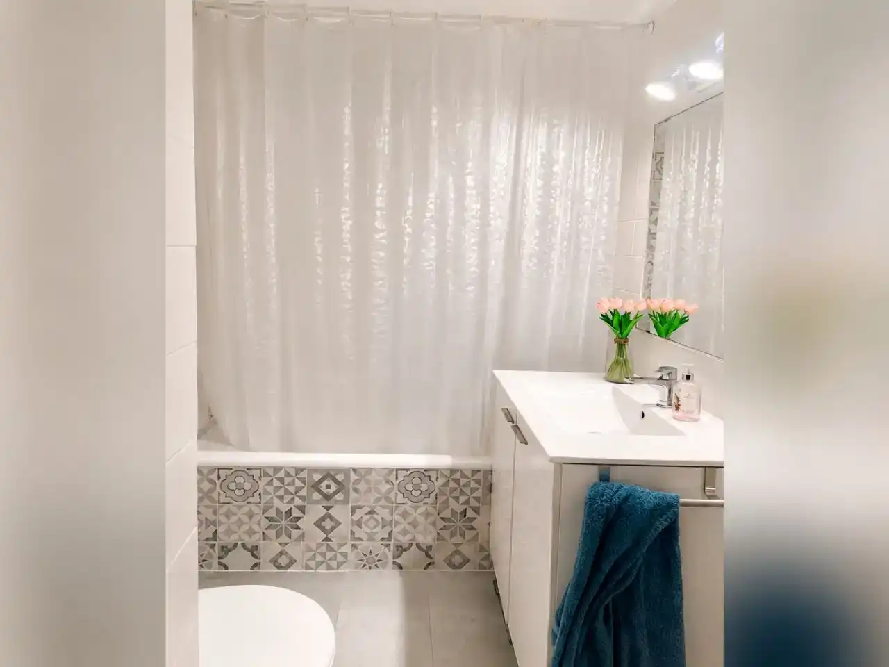 Baño de Piso en venta en  Madrid Capital con Aire acondicionado, Terraza y Balcón