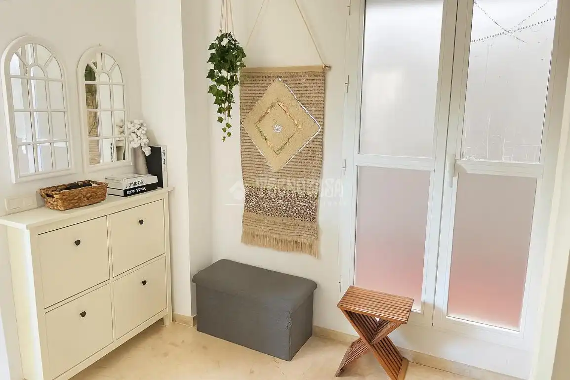 Schlafzimmer von Wohnung zum Verkauf in Rincón de la Victoria mit Klimaanlage, Abstellraum und Gemeinschaftspool