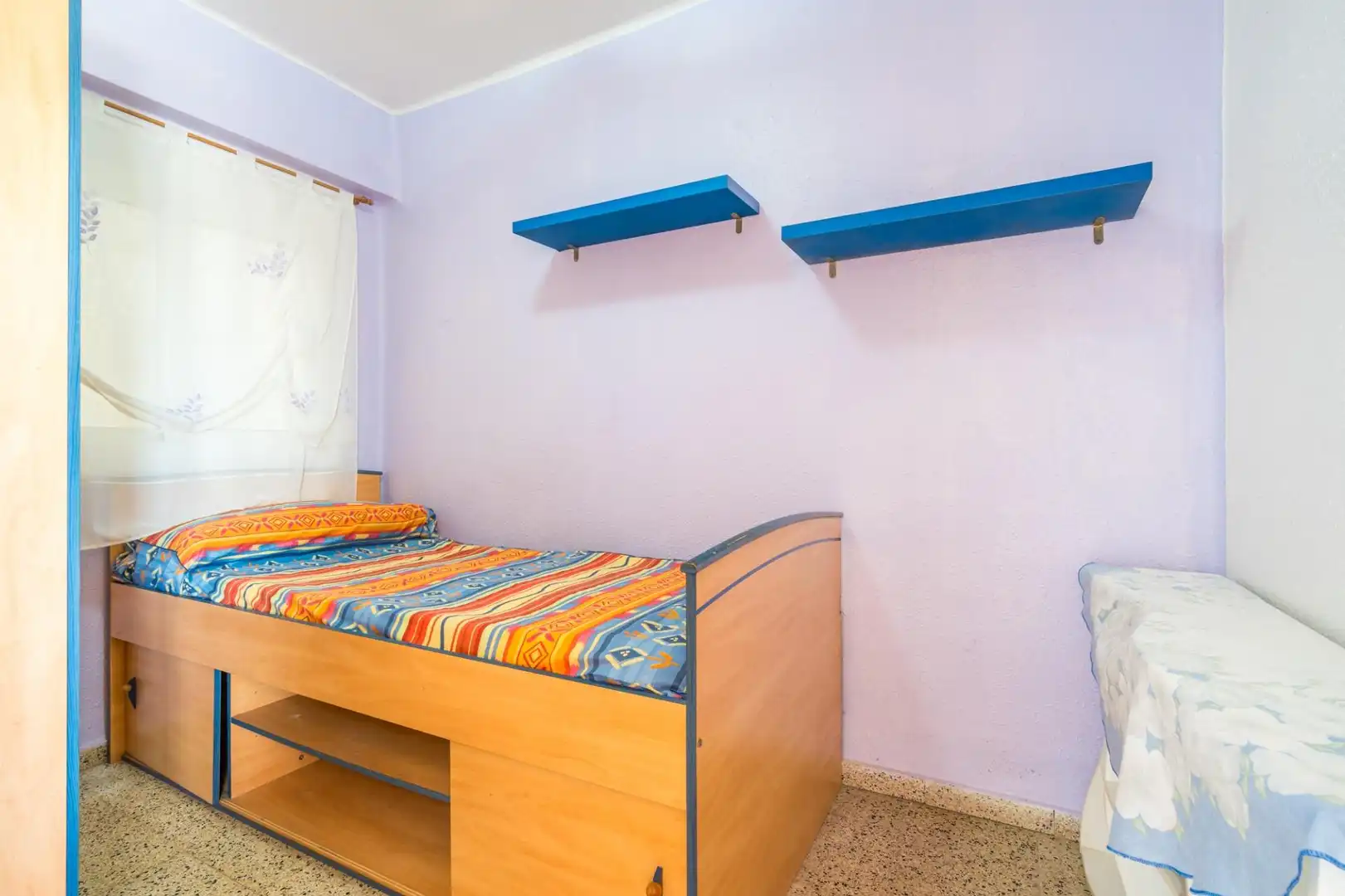 Dormitori de Apartament en venda en Sueca amb Terrassa