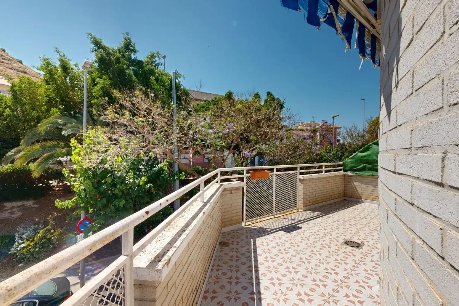 Terrasse von Einfamilien-Reihenhaus zum Verkauf in Murcia mit Klimaanlage, Heizung und Terrasse