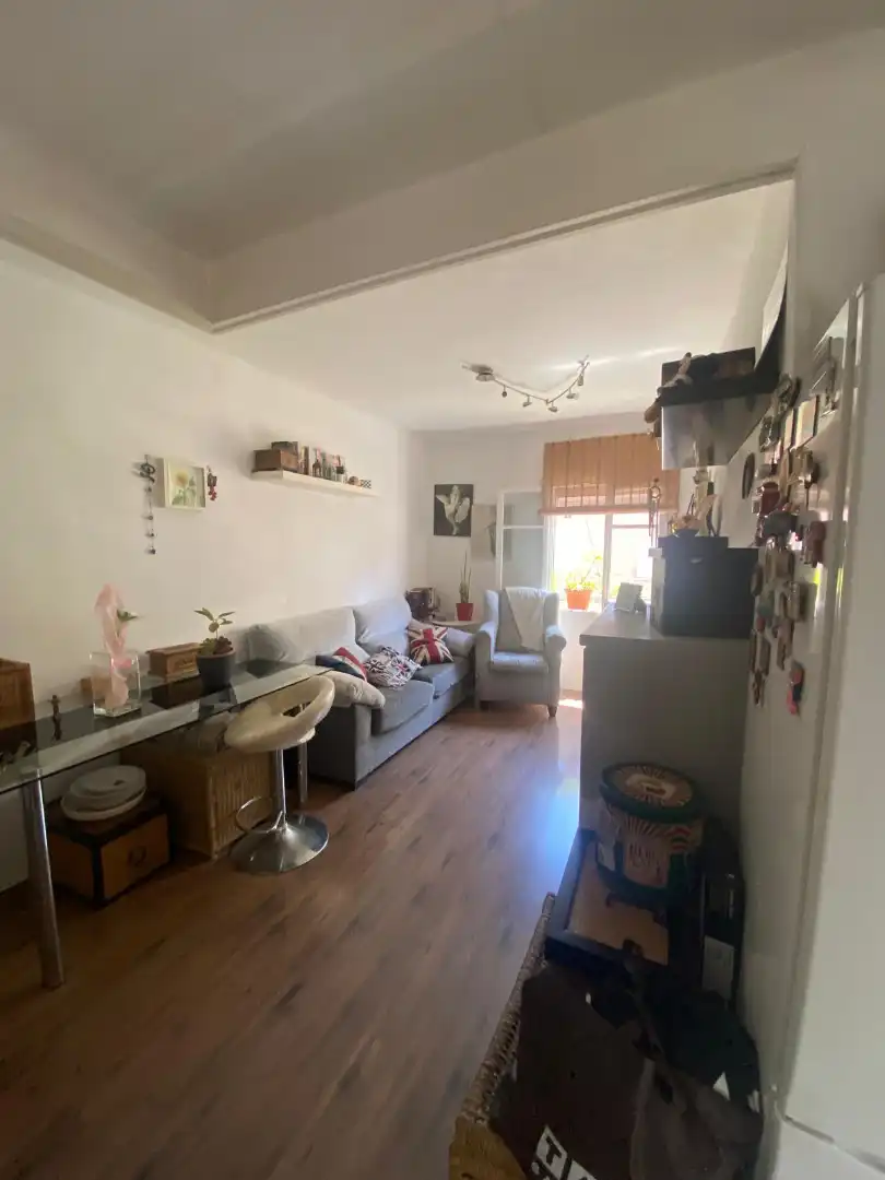 Piso en venta en Nou Barris