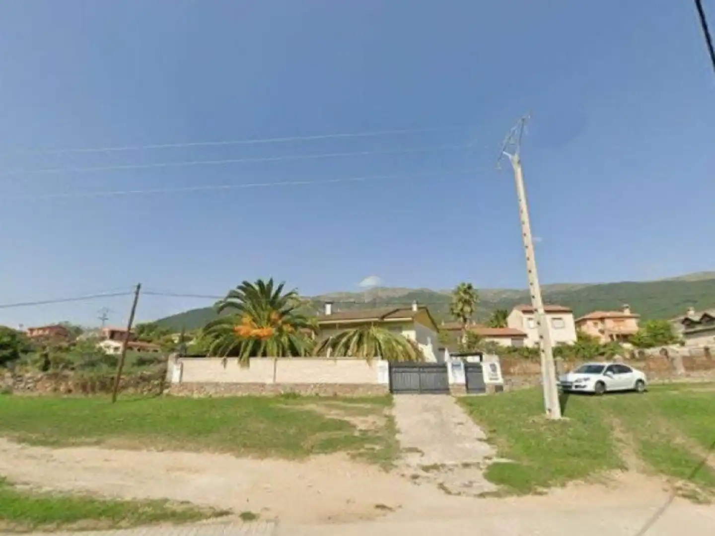 Houses for sale in Casavieja