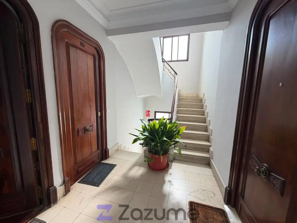 Piso de alquiler en Valencia con Parquet, Amueblado y Horno
