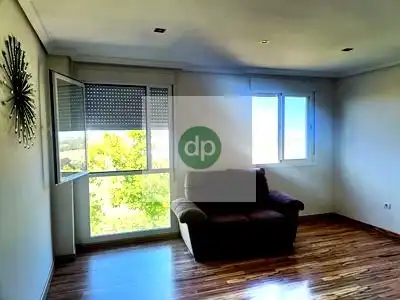 Dormitori de Pis en venda en Badajoz amb Parquet