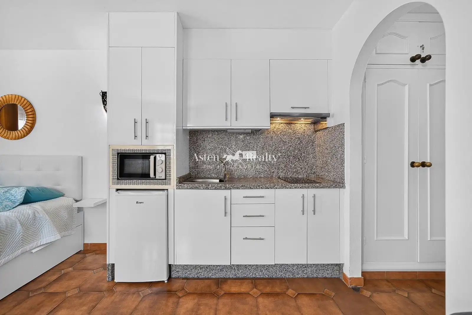 Kitchen of Study for sale in Adeje  with Terrace, Swimming Pool and Furnished