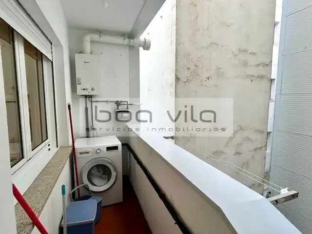 Schlafzimmer von Wohnung zum Verkauf in Pontevedra Capital  mit Heizung, Parkett und Abstellraum