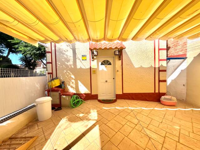 Casa-chalet en Venta en Carrer de Frederic Soler, 60 en Mestral