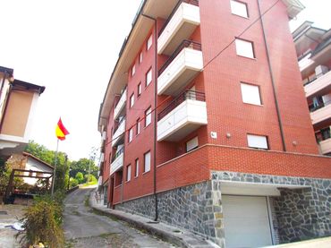 Misto residenziale in vendita a Limpias
