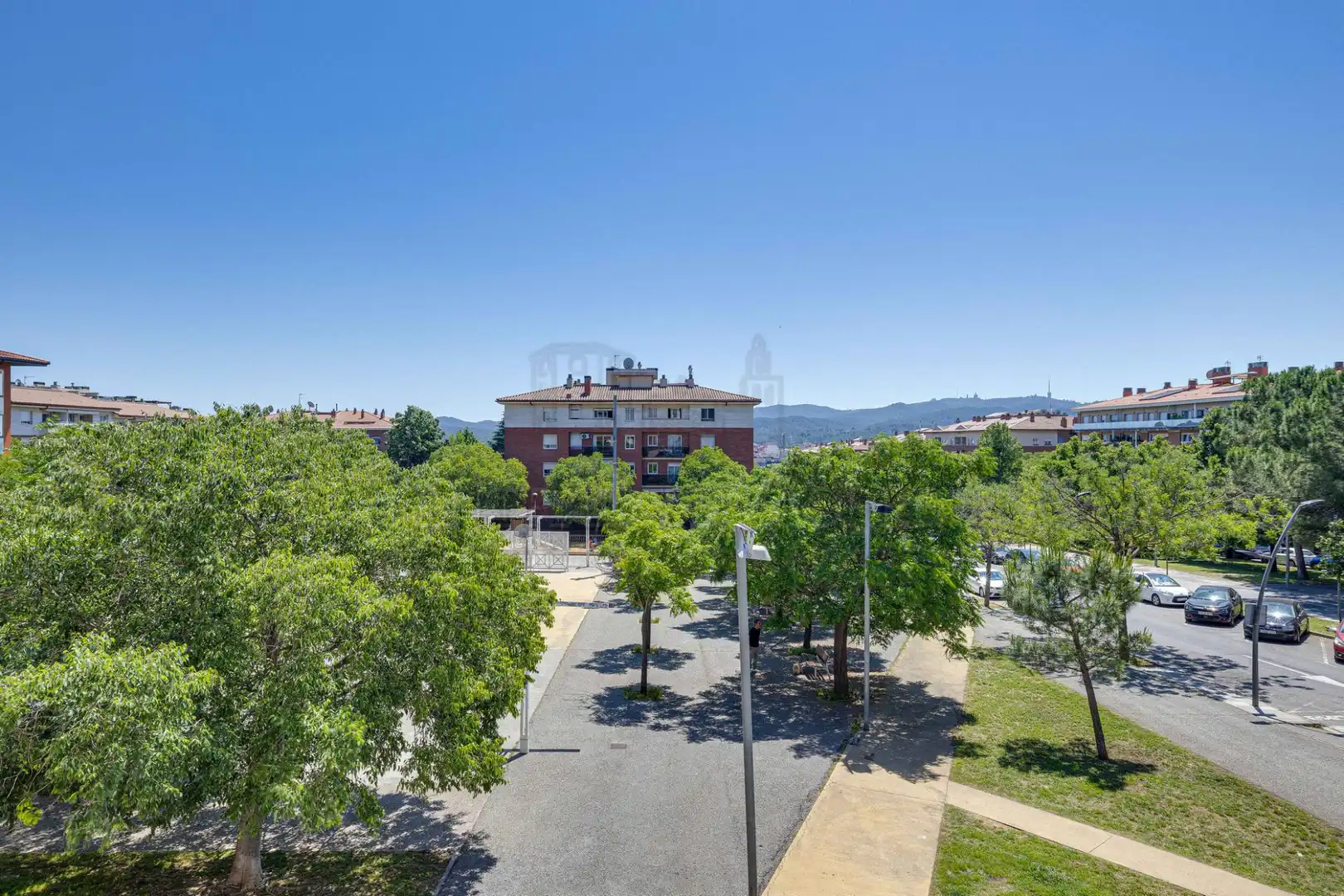 Exterior view of Flat for sale in Sant Cugat del Vallès  with Air Conditioner, Heating and Parquet flooring