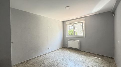 Foto 5 de Piso de alquiler en De Elizondo, San Fermín, Madrid Capital