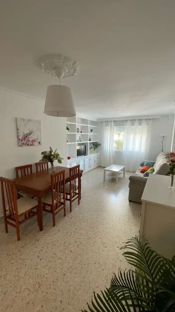 Flat for rent in Avenida de la Constitución de 1978, Camposoto - Gallineras