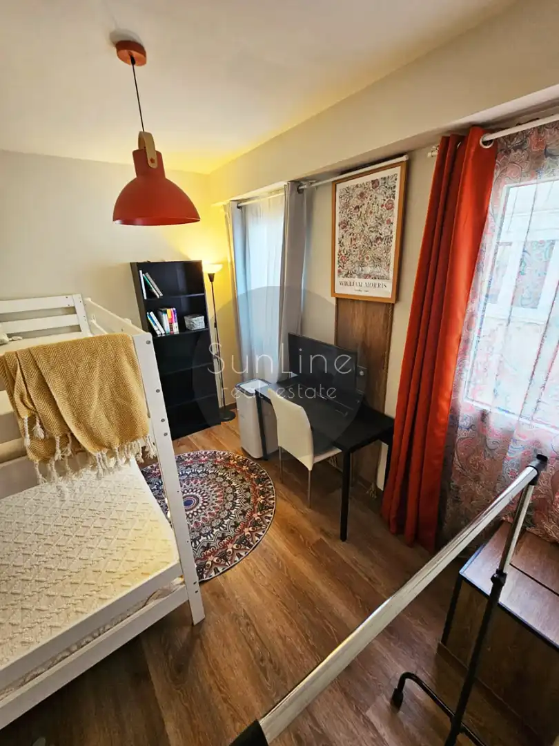 Bedroom of Flat for rent in Pobles de l'Oest