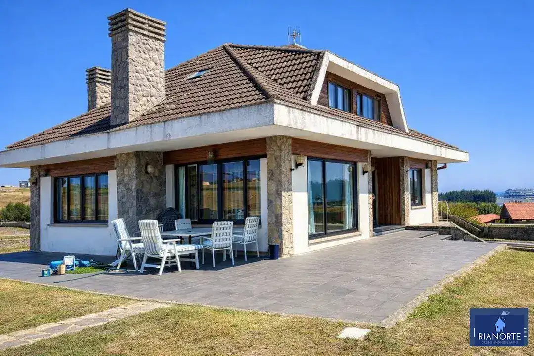 Exterior view of Houses for sale in Gozón  with Heating, Private garden and Storage room