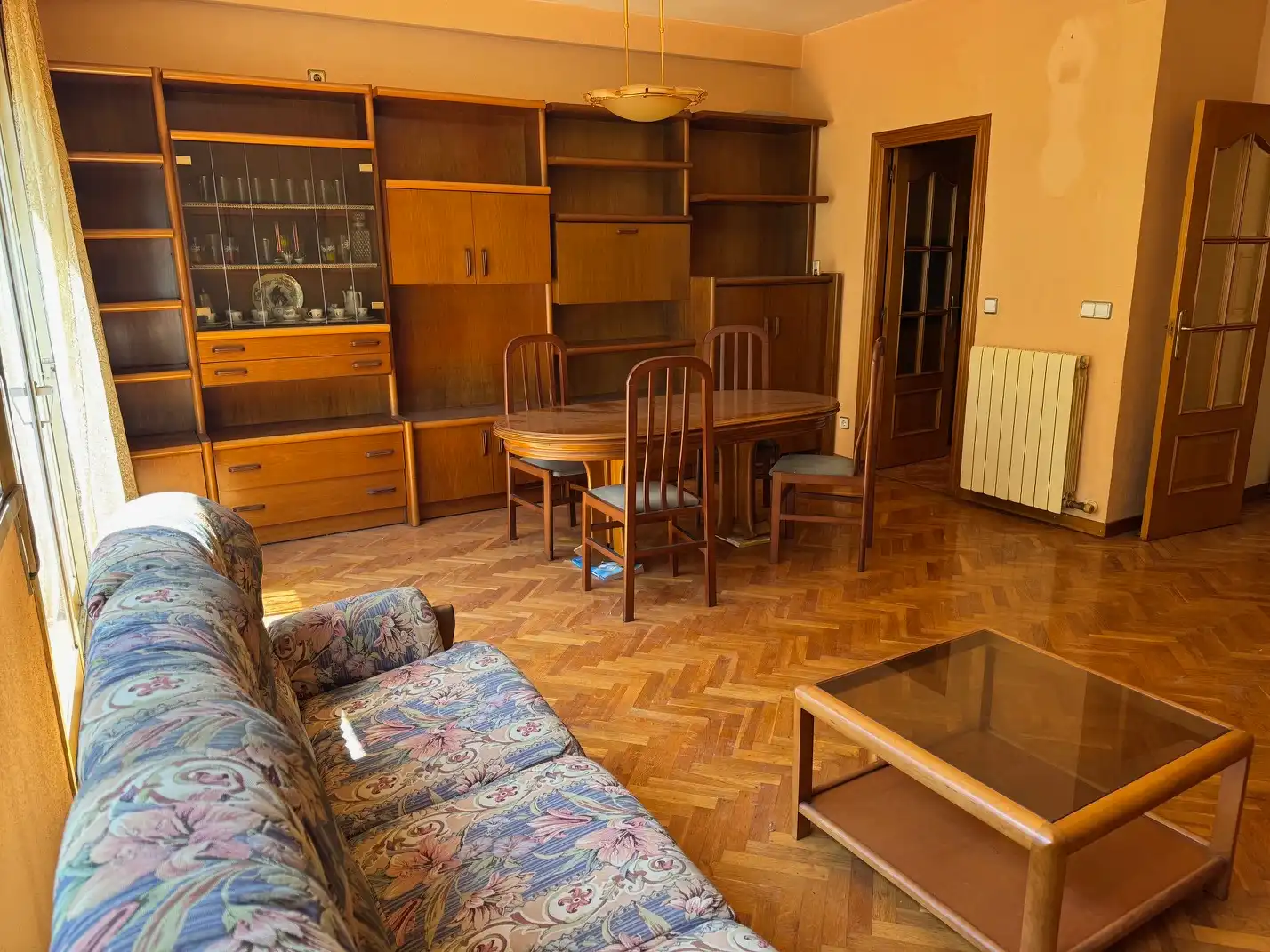 Sala de estar de Piso en venta en Barcelona con Aire acondicionado, Calefacción y Horno