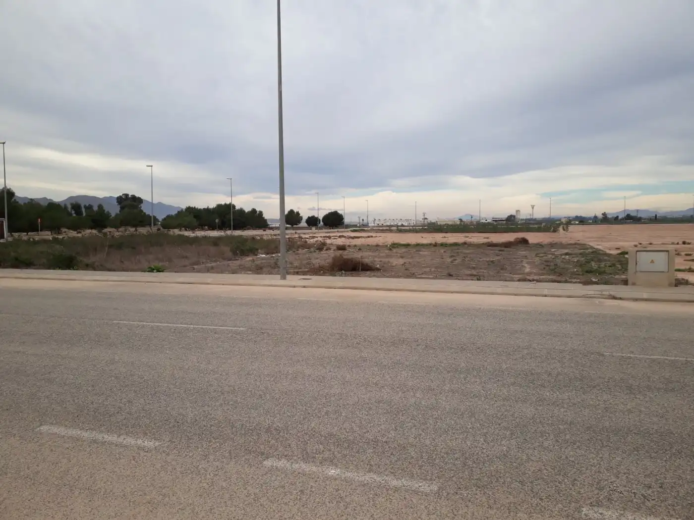 Terreny industrial en venda a Cox