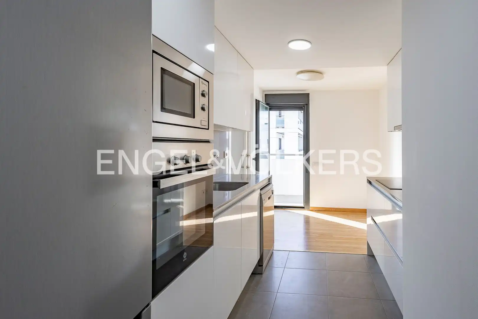 Cocina de Piso en venta en Sant Just Desvern con Aire acondicionado, Calefacción y Jardín privado